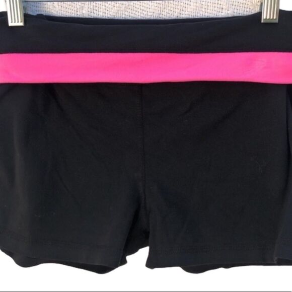 LuluLemon Athletic‎ Shorts - Picture 1 of 7